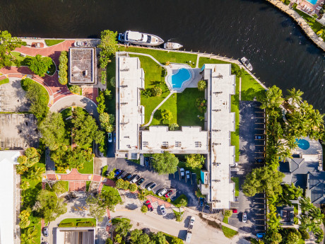 Artrageous On The River - Aerial View